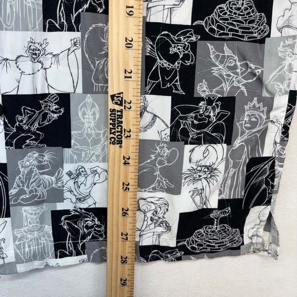 Disney Villains Mens Small Rayon Button Down Shirt Black White  Checkerboard - Picture 8 of 8